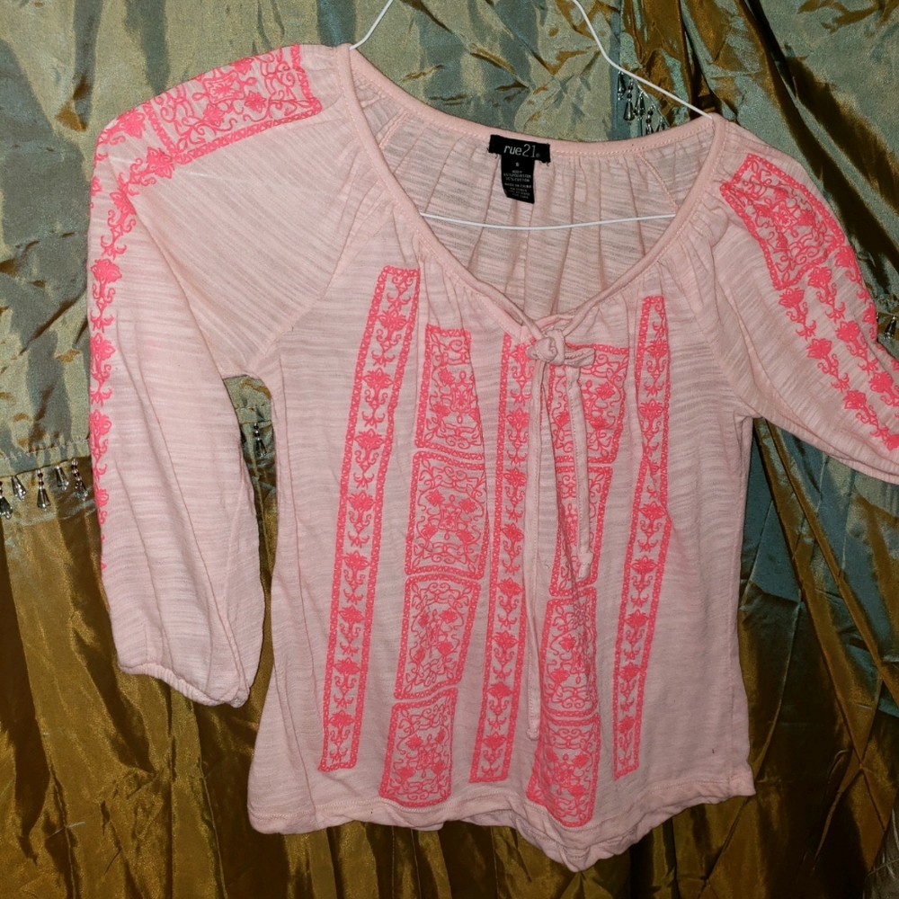 Junior's Top